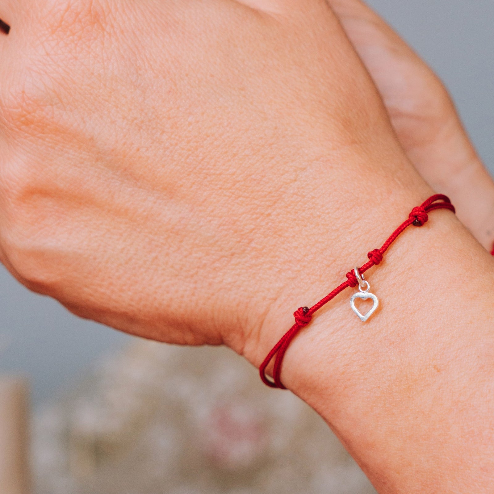 Pulsera roja Corazón Calado de plata 925 · amor · La Pulseria Chile