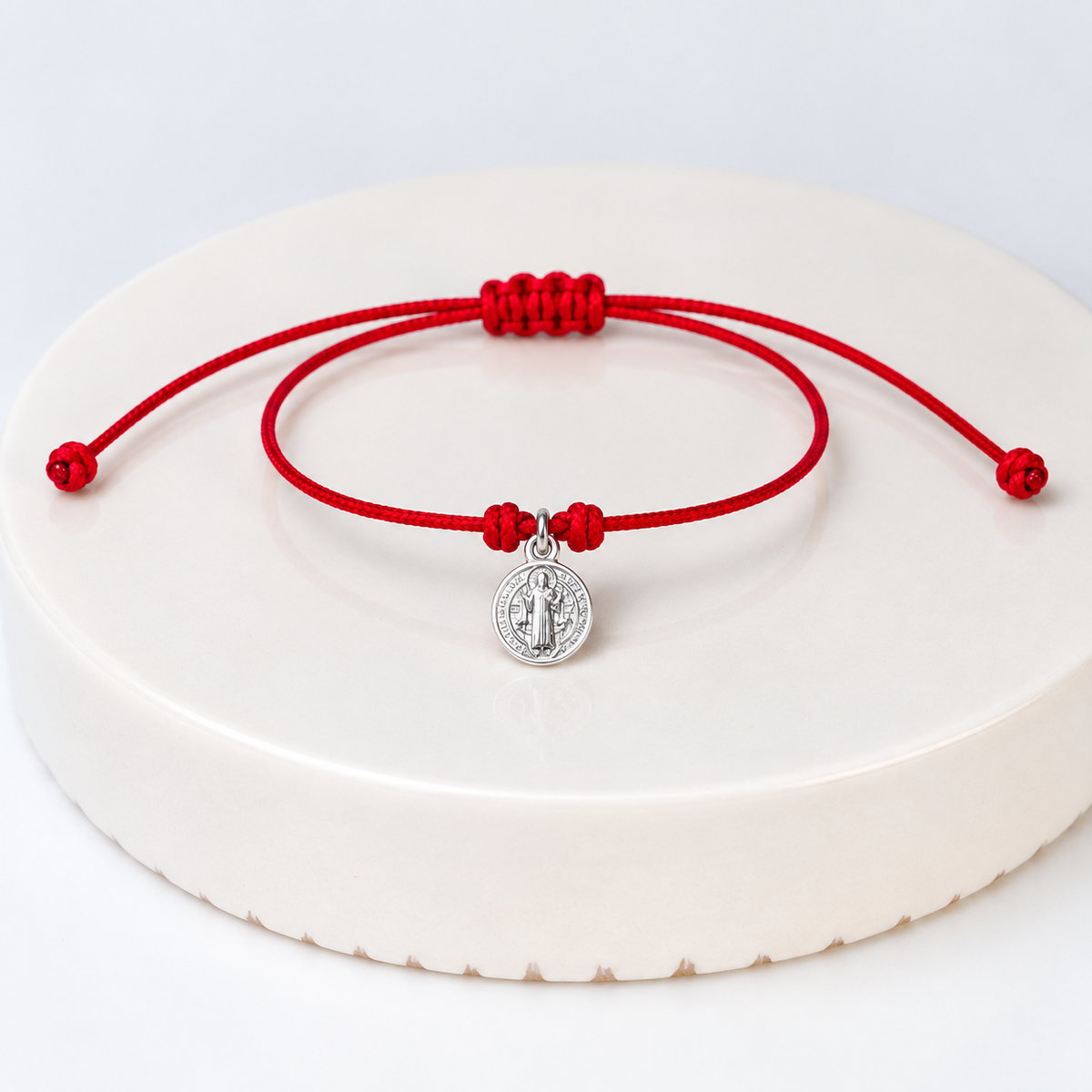 Pack 4 Pulseras San Benito · Protección para los que quieres
